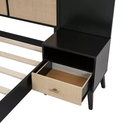 Letto matrimoniale con testiera in rattan, lampade integrate e 2 comodini, legno massiccio