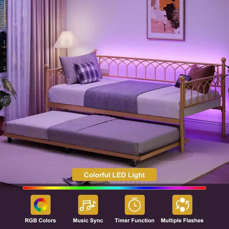 Letto a una piazza e mezza con letto estraibile, stazione di ricarica integrata e luci LED RGB, struttura in metallo