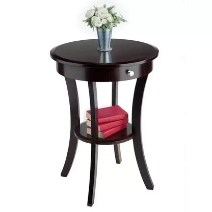 Tavolino d'appoggio rotondo da 50 cm con cassetto e ripiano, gambe svasate, legno color cappuccino