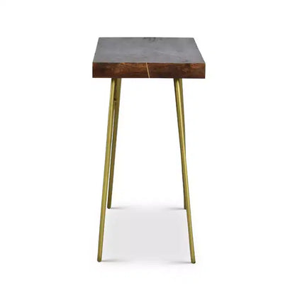 Tavolino da divano 46" con piano in legno di mango, intarsio in ottone e gambe incrociate in metallo, stile Modern Glam