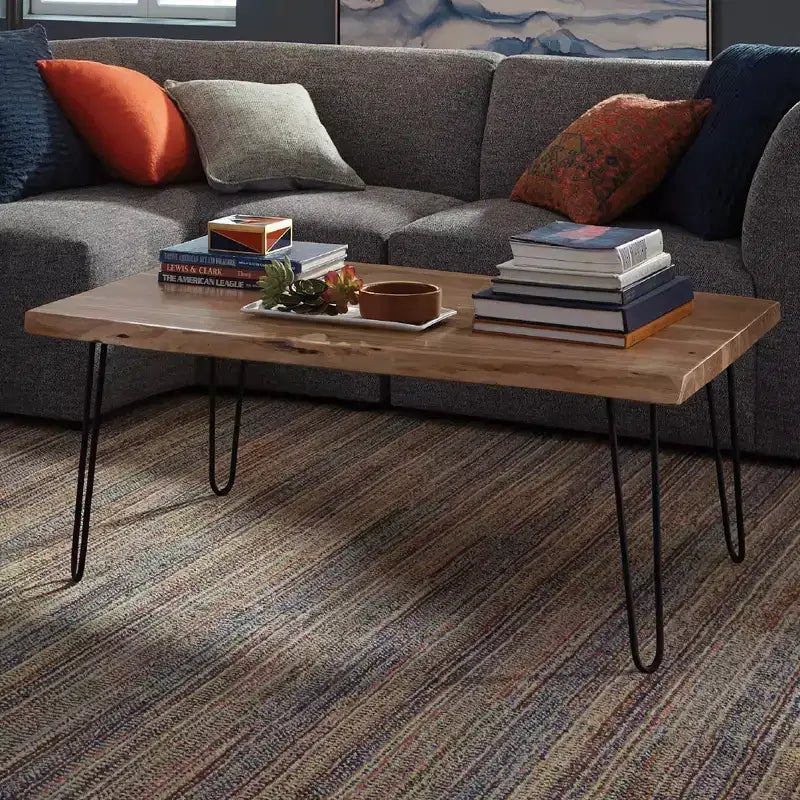 Tavolino da Caffè in Legno di Acacia Bordo Vivo con Gambe a Forcina in Metallo, Marrone Naturale, 42"W
